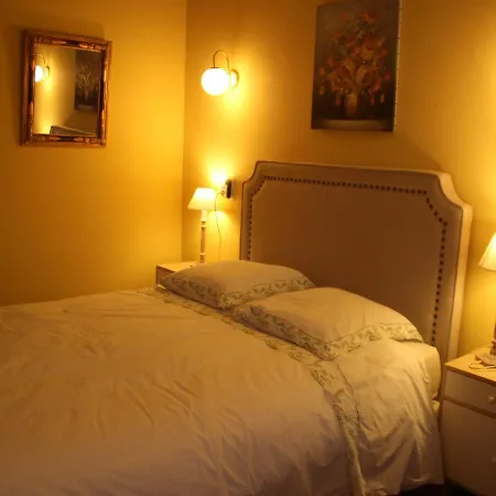 D'hotes Elisa & Etienne 住宿加早餐酒店 4*