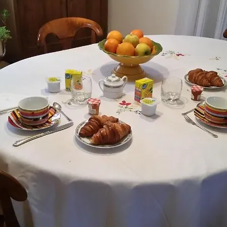 Bed & Breakfast D'hotes Elisa & Etienne