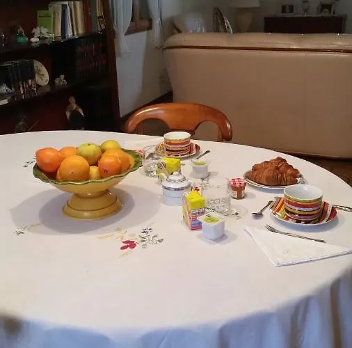 فندق مبيت وإفطار D'hotes Elisa & Etienne